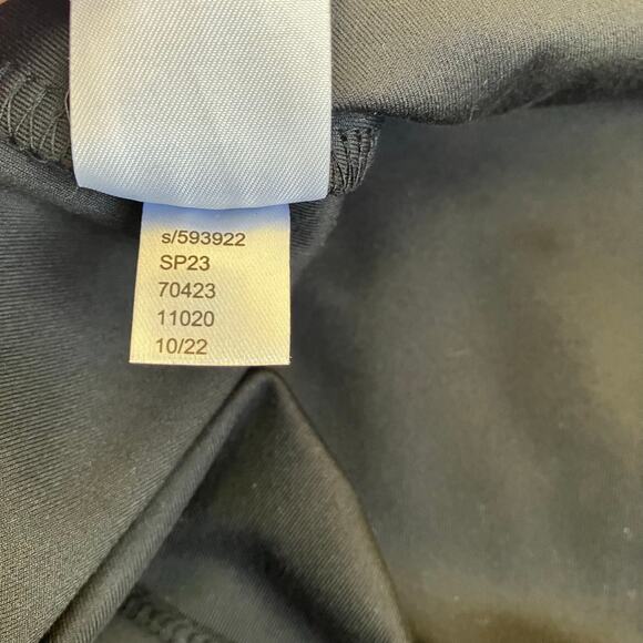 Ann Taylor Sz L Black Refined Stretch Wrap Top 3/4 Sleeve Fitted Feminine Office - Picture 16 of 16